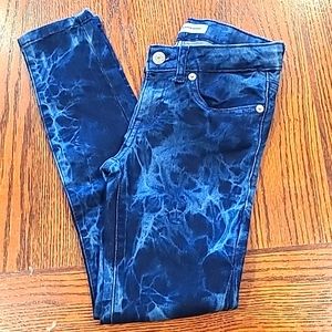 Levi's skinny jeans- unique wash